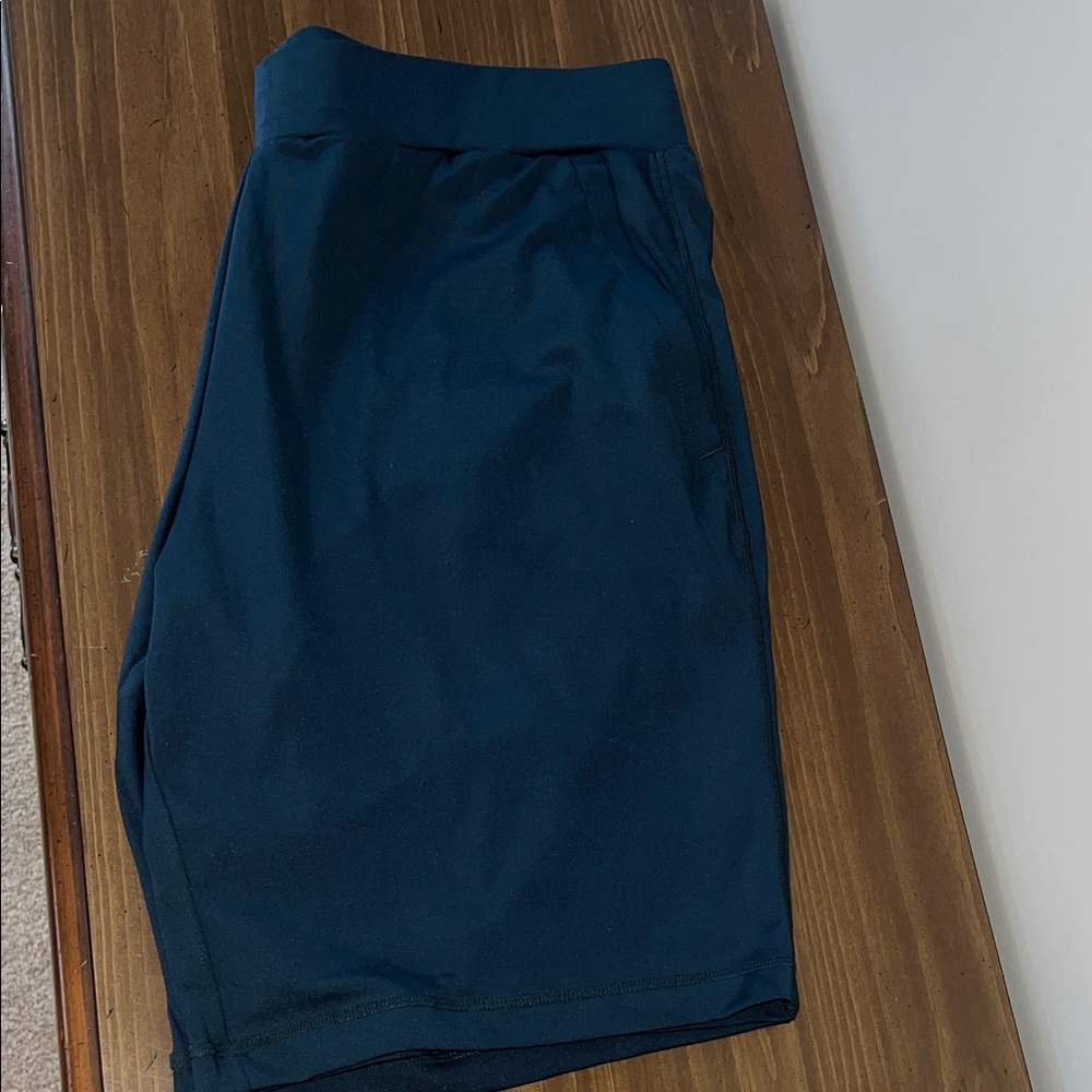 32 Degrees Cool Dark Blue Shorts